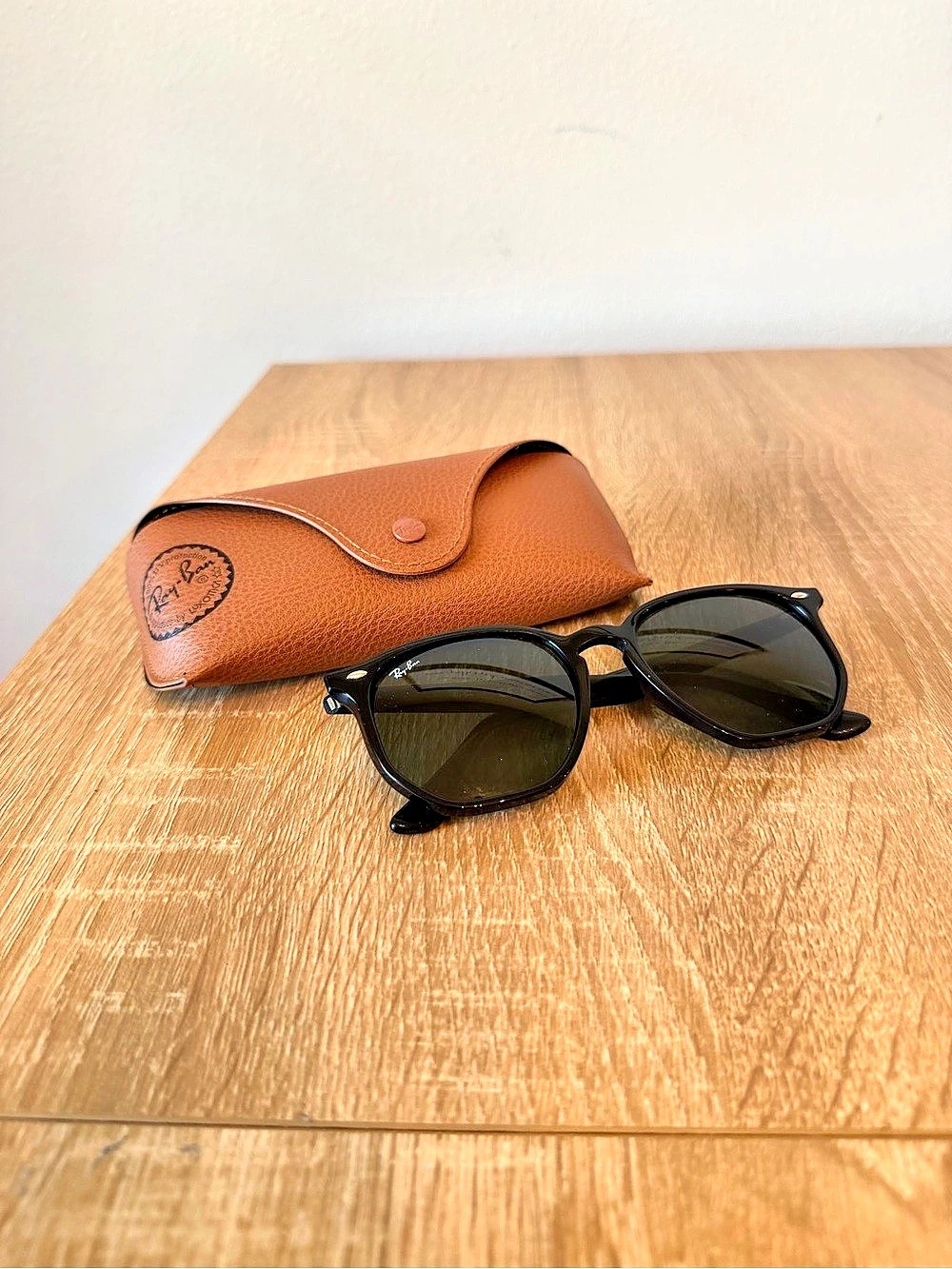 ✨ Ray-Ban RB4306 Hexagonal Sunglasses in Gloss Black ✨